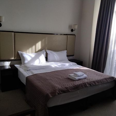 Hotel Genio Tiflis Dış mekan fotoğraf