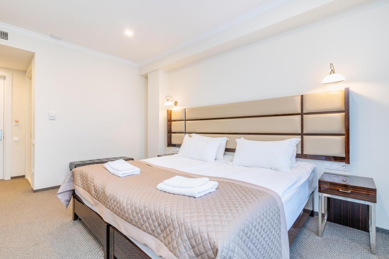 Hotel Genio Tiflis Dış mekan fotoğraf