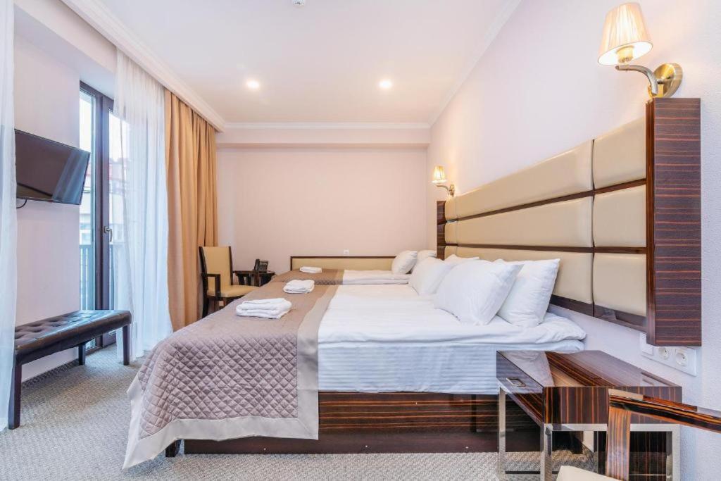 Hotel Genio Tiflis Dış mekan fotoğraf