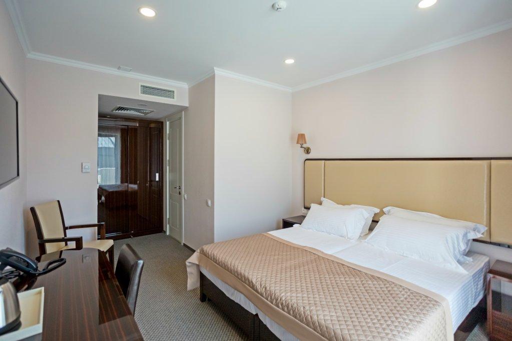 Hotel Genio Tiflis Dış mekan fotoğraf