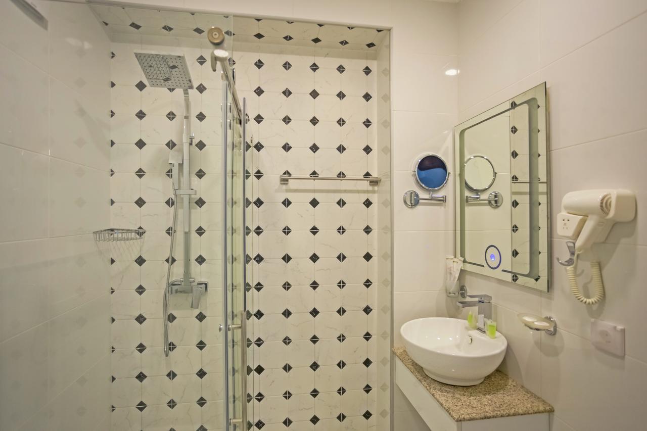 Hotel Genio Tiflis Dış mekan fotoğraf