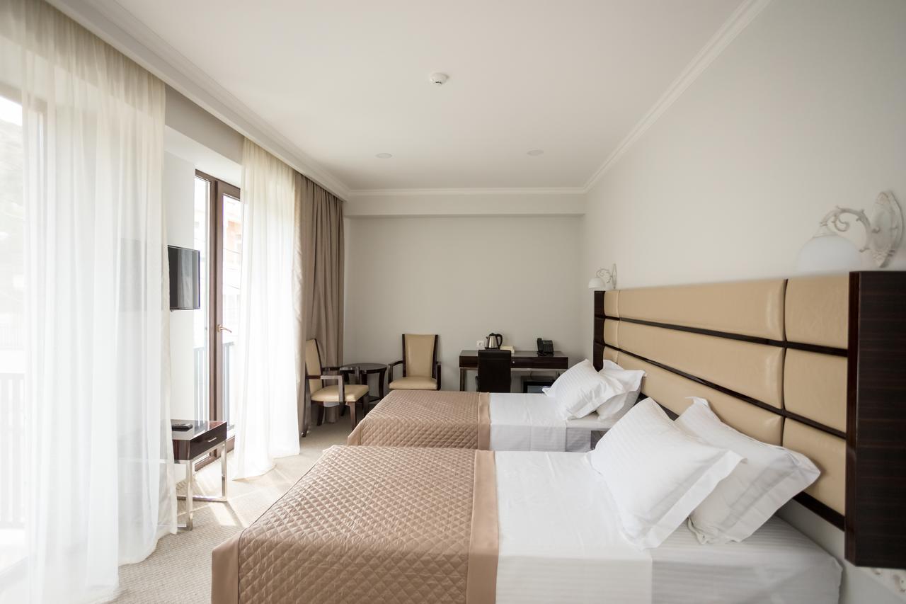 Hotel Genio Tiflis Dış mekan fotoğraf